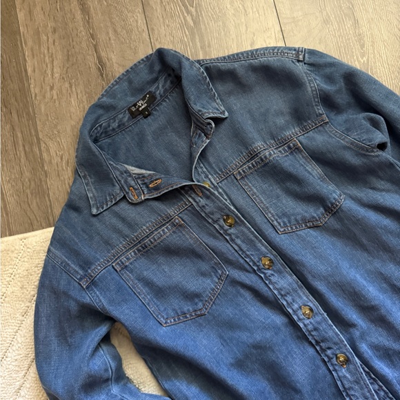 Denim button up - Picture 3 of 4